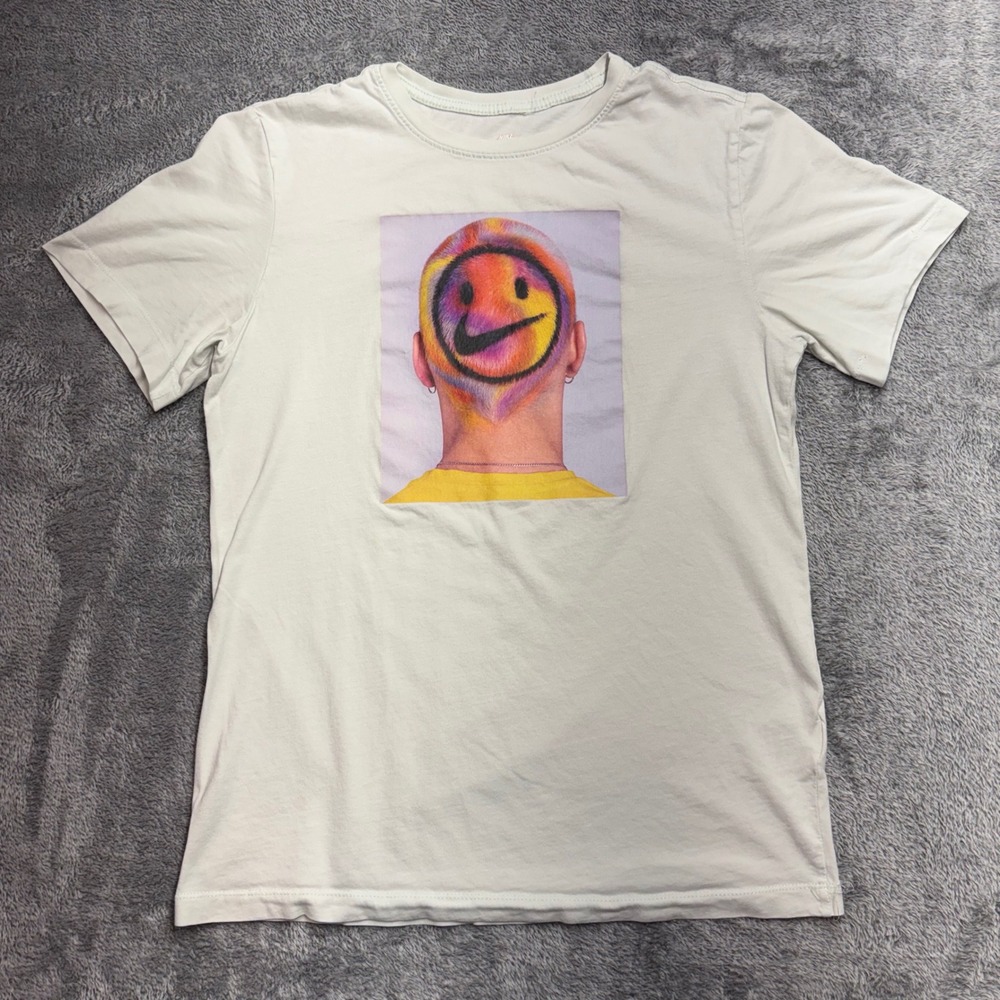 Nike Graphic Tee Men Small Light Green Good Smiley Face‎ Photo Print DQ1080-394